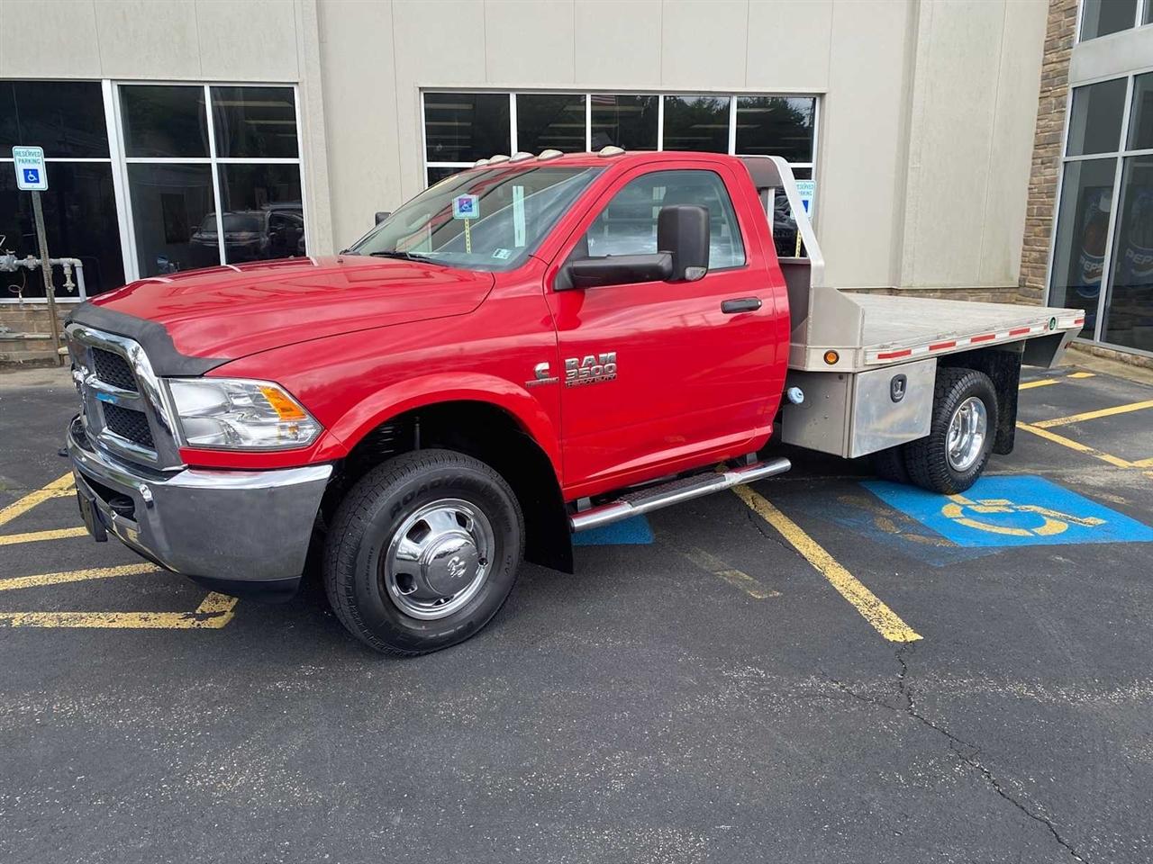 RAM 3500 Regular Cab 4WD DRW 2018