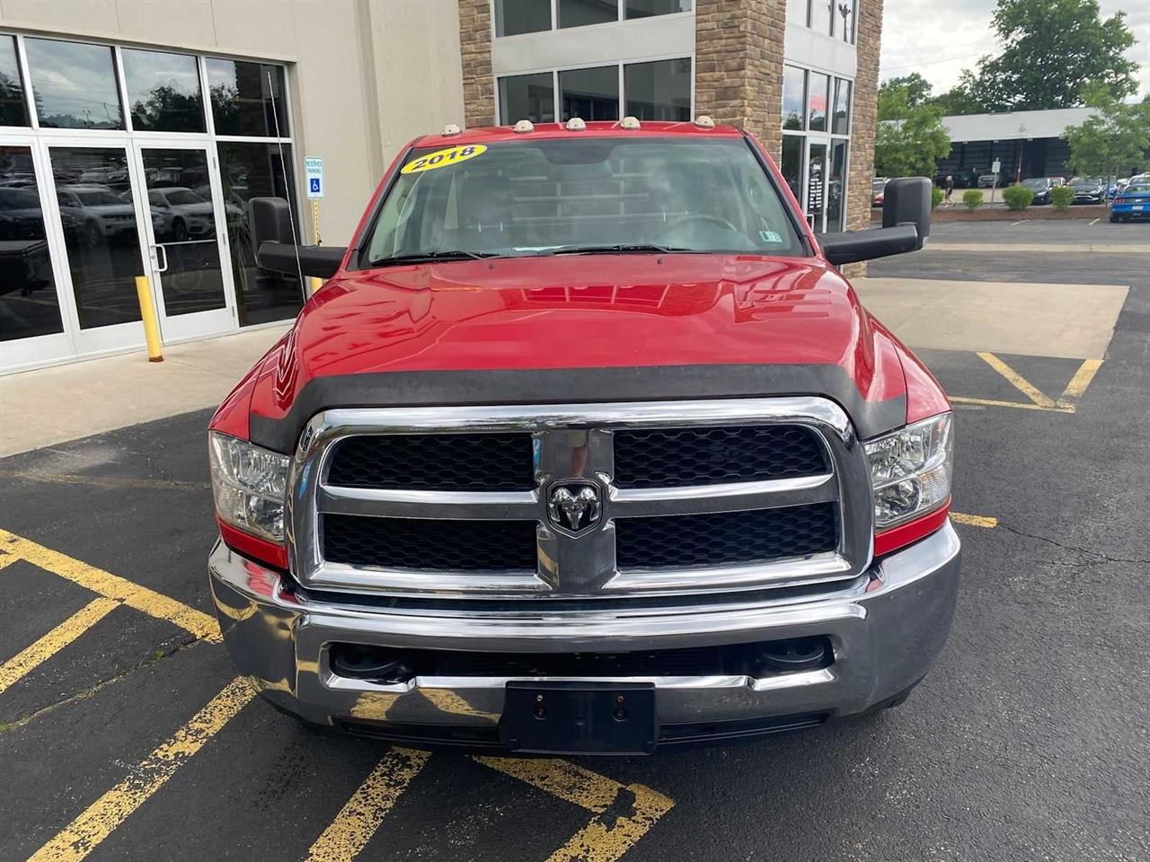 RAM 3500 Regular Cab 4WD DRW 2018