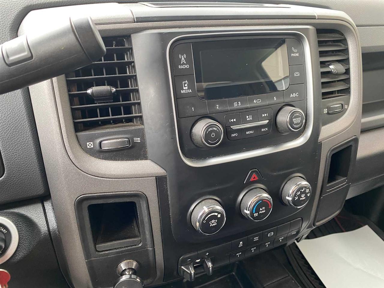 RAM 3500 Regular Cab 4WD DRW 2018