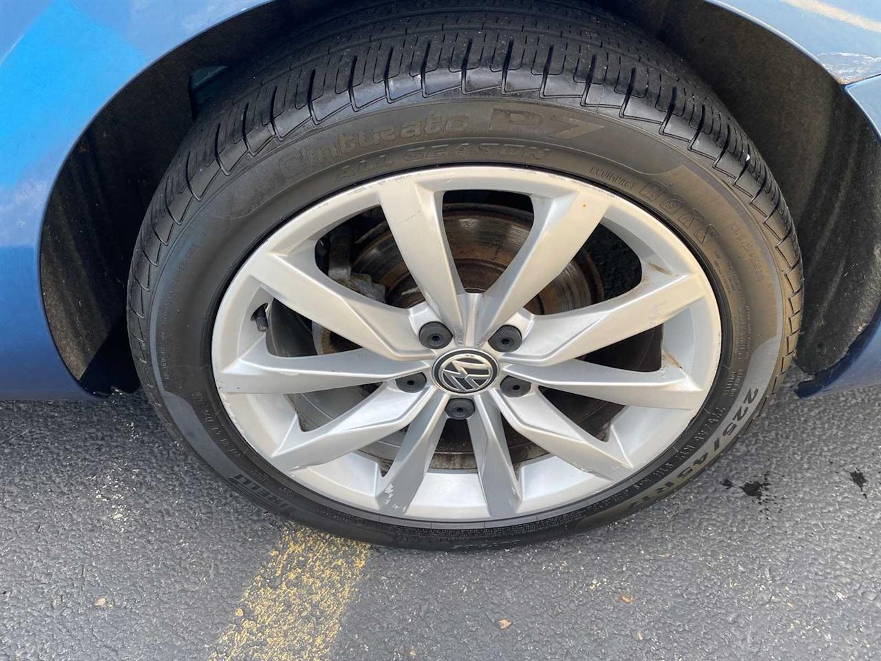 Volkswagen Golf SportWagen TSI SE 6A 2017