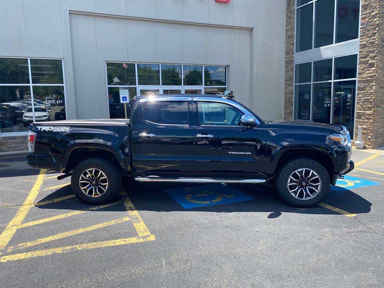 Toyota Tacoma TRD Sport Double Cab 4WD V6 2021