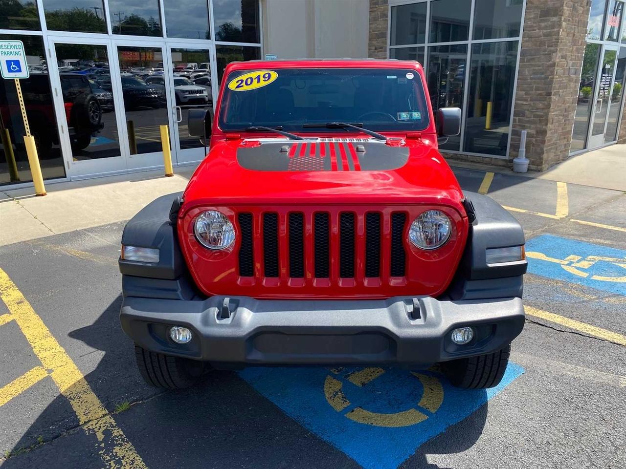 Jeep Wrangler Sport 4WD 2019