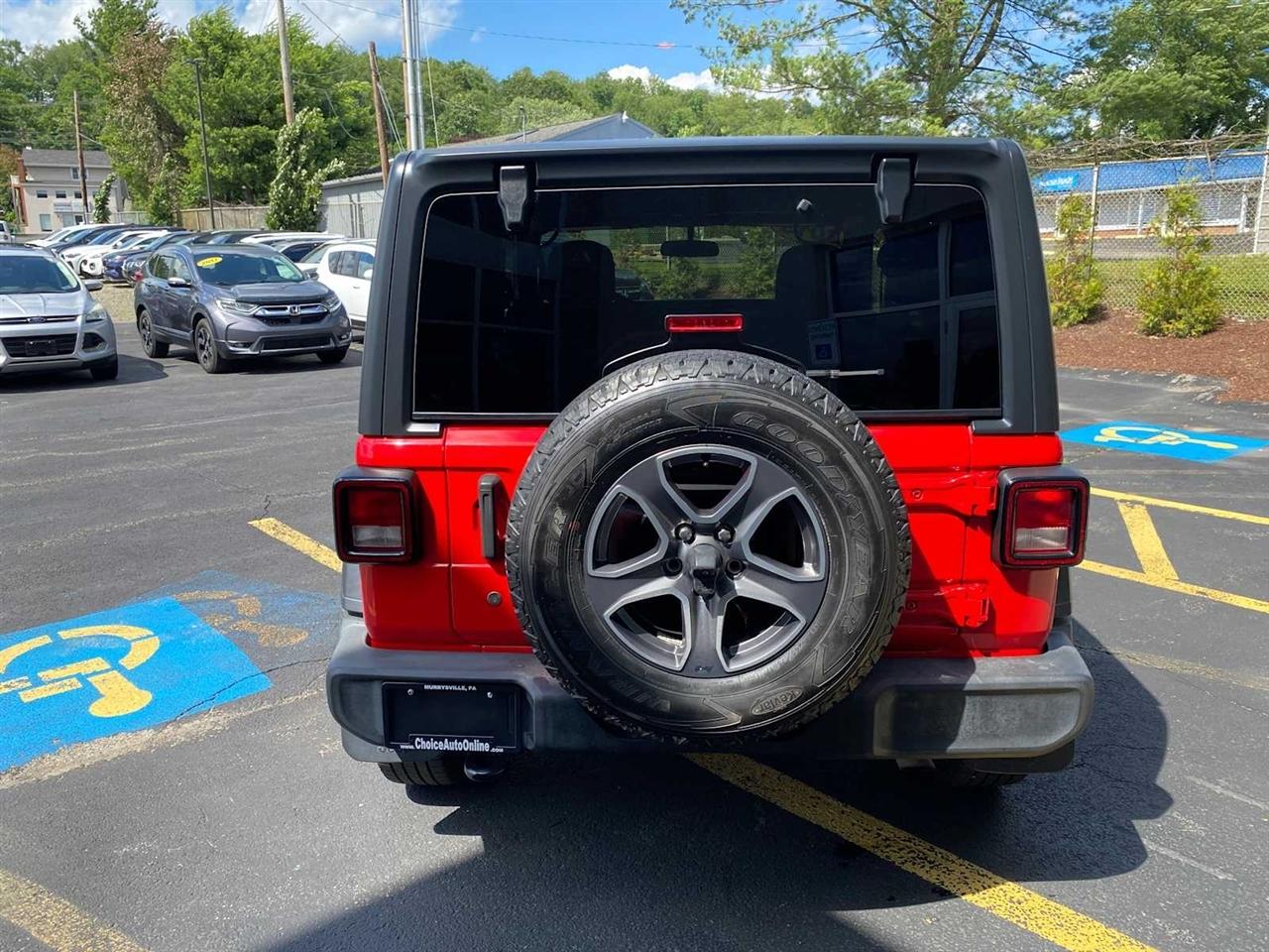 Jeep Wrangler Sport 4WD 2019