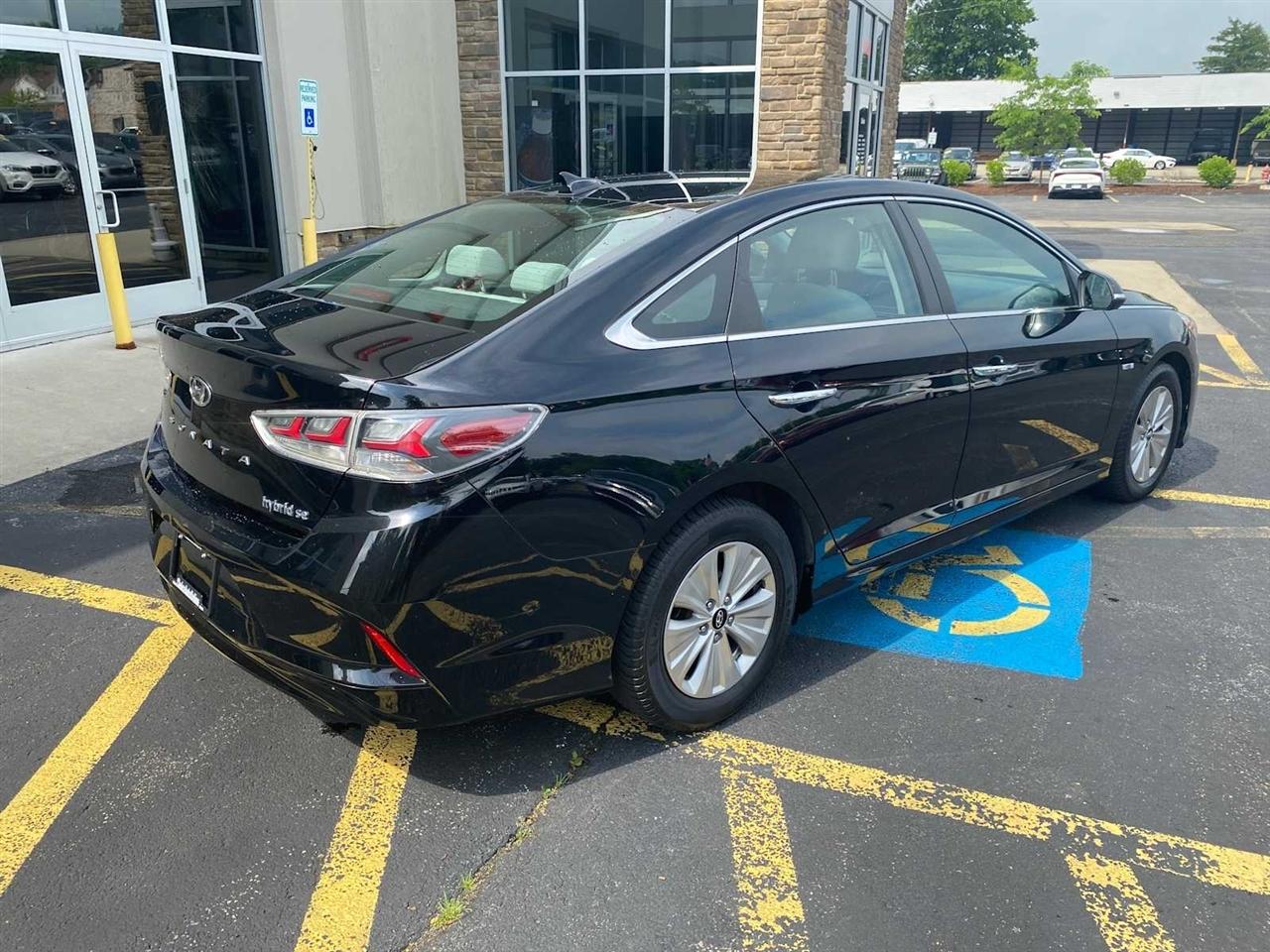 Hyundai Sonata Hybrid SE 2019
