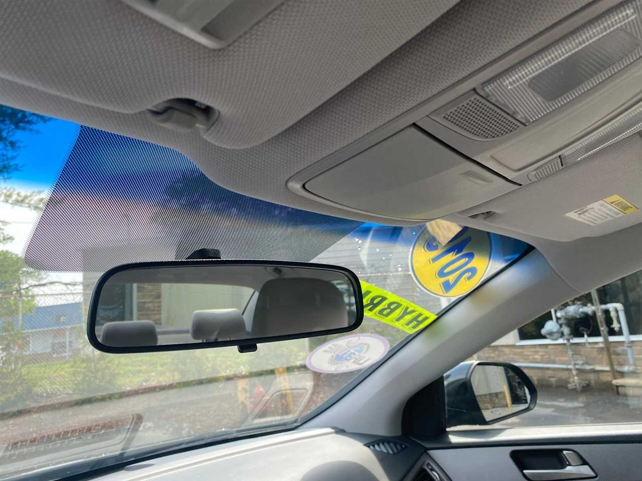Hyundai Sonata Hybrid SE 2019