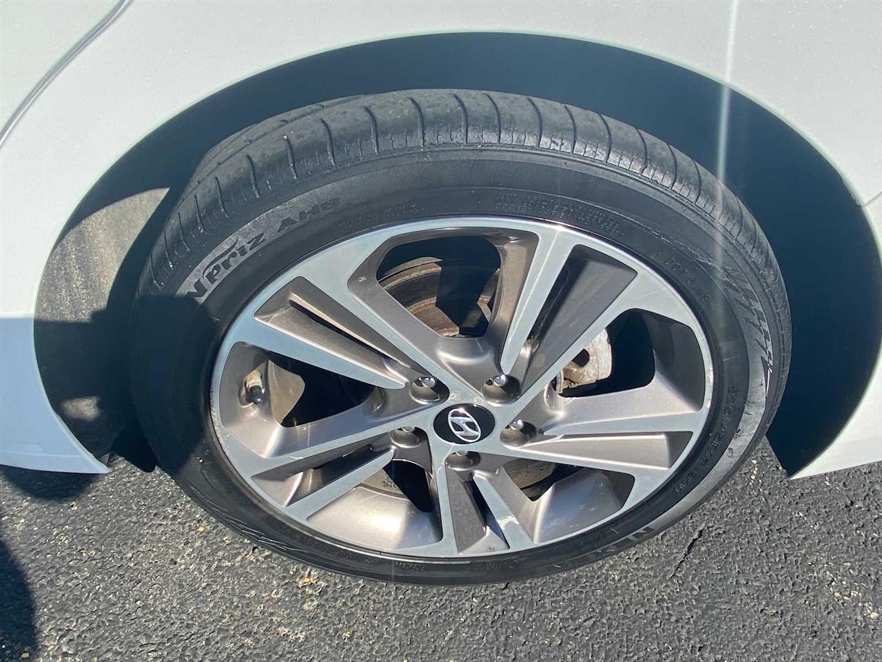 Hyundai Elantra Limited 2014