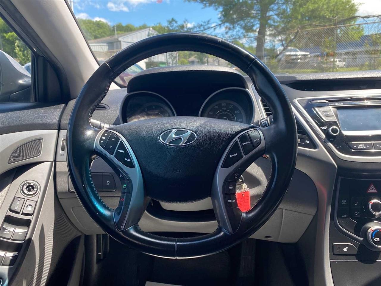 Hyundai Elantra Limited 2014