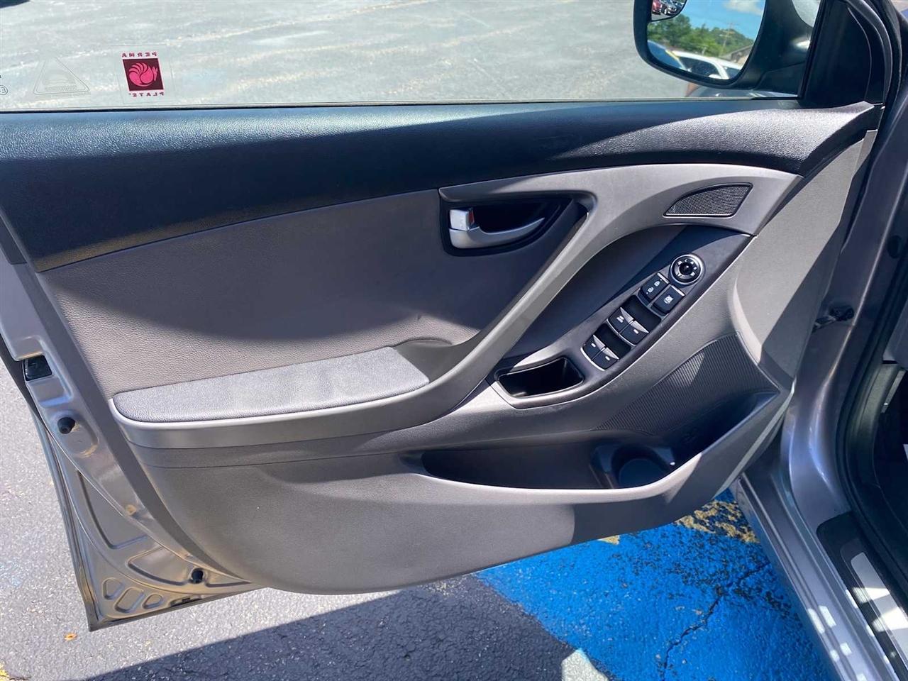 Hyundai Elantra Limited 2014