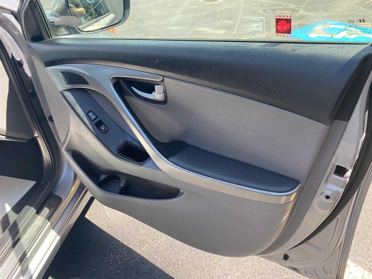 Hyundai Elantra Limited 2014