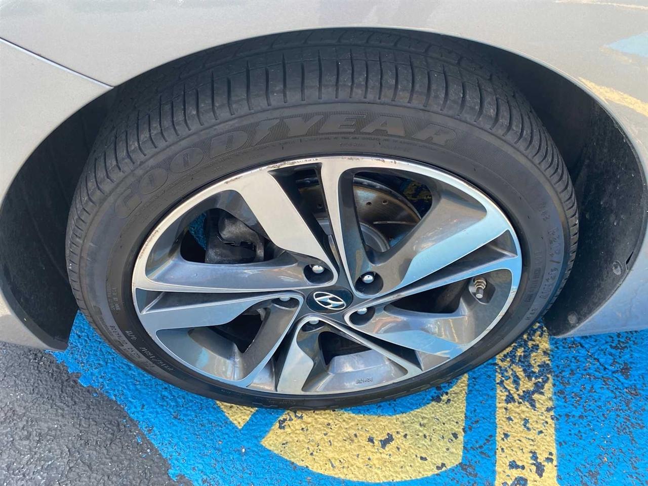 Hyundai Elantra Limited 2014