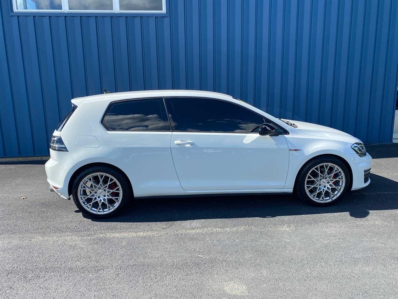 Volkswagen GTI S 6M 2-Door 2015
