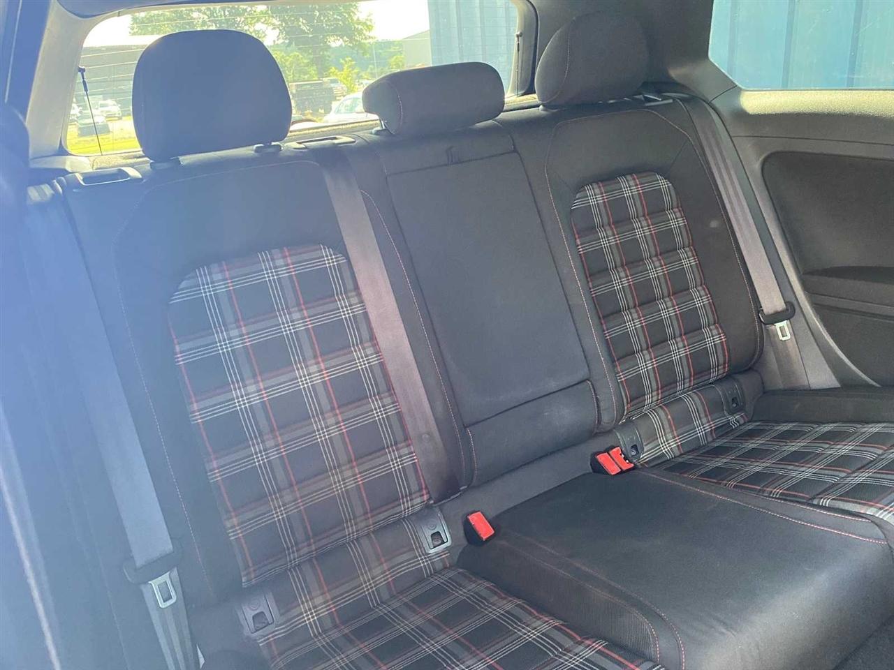 Volkswagen GTI S 6M 2-Door 2015