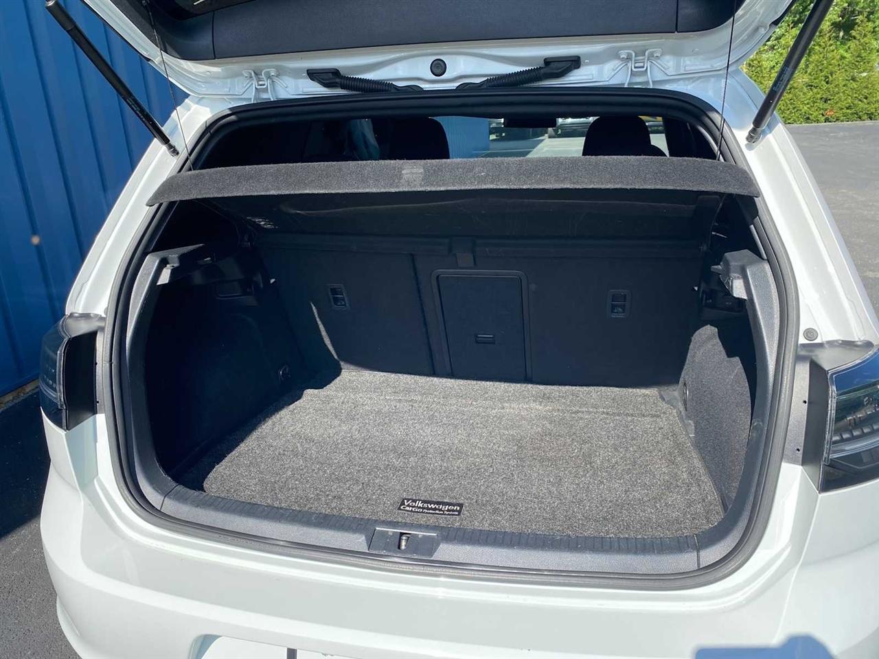 Volkswagen GTI S 6M 2-Door 2015
