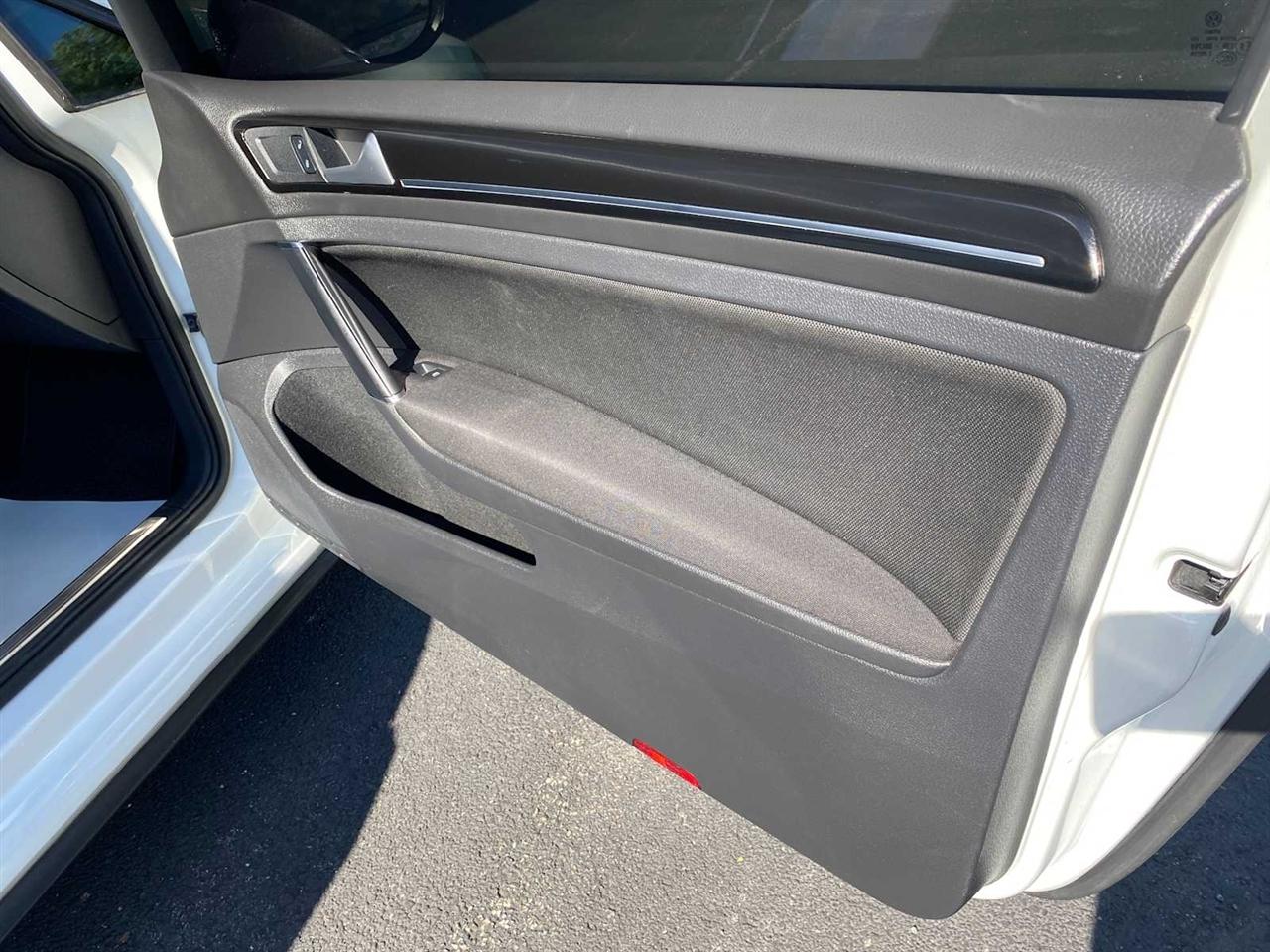 Volkswagen GTI S 6M 2-Door 2015