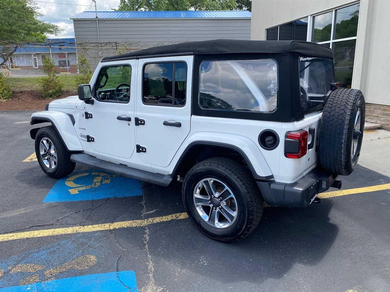 Jeep Wrangler Unlimited Sahara 2018