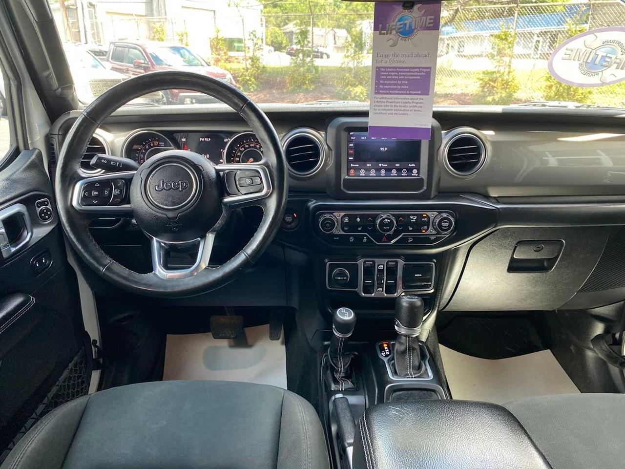 Jeep Wrangler Unlimited Sahara 2018
