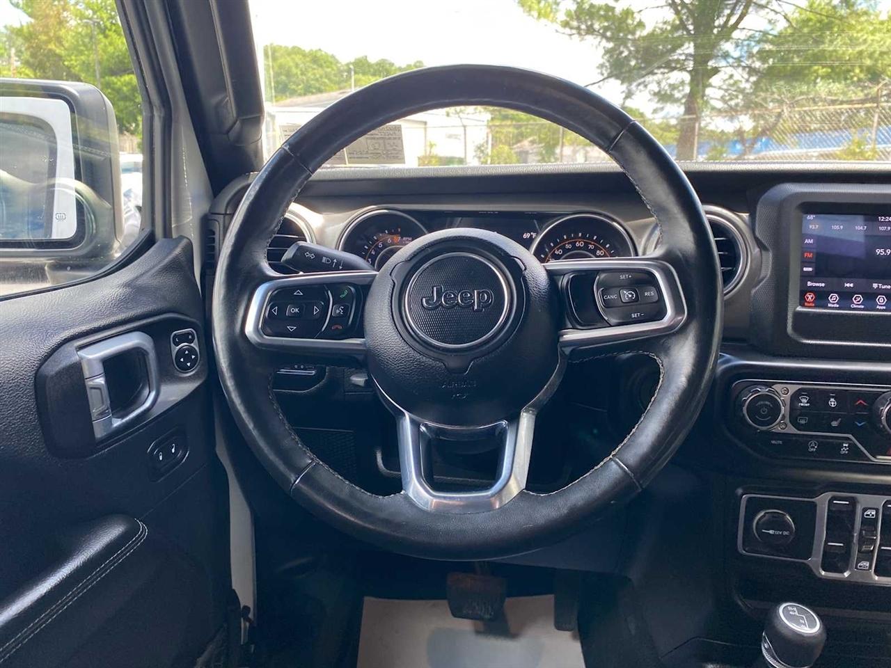 Jeep Wrangler Unlimited Sahara 2018