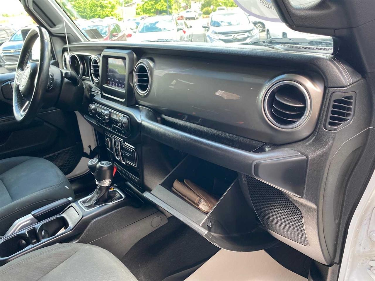 Jeep Wrangler Unlimited Sahara 2018