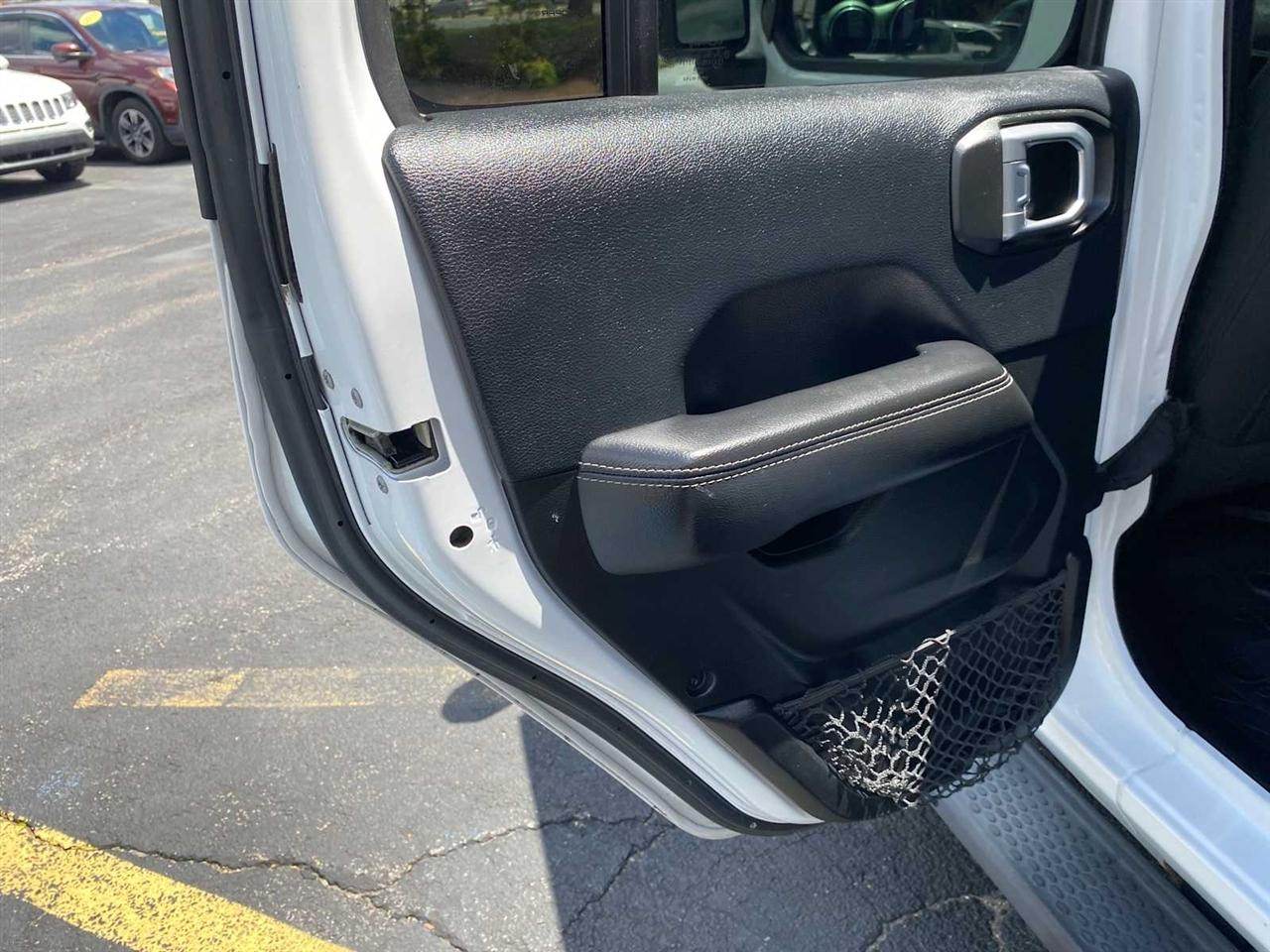 Jeep Wrangler Unlimited Sahara 2018
