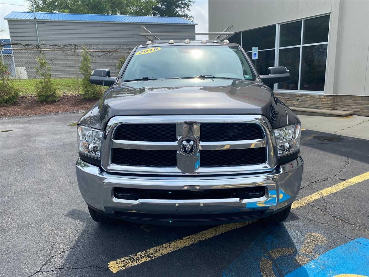 RAM 3500 Tradesman Crew Cab 4WD 2018