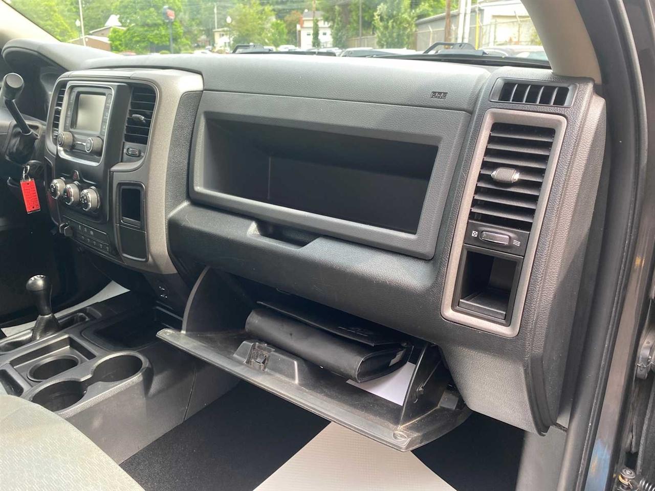 RAM 3500 Tradesman Crew Cab 4WD 2018