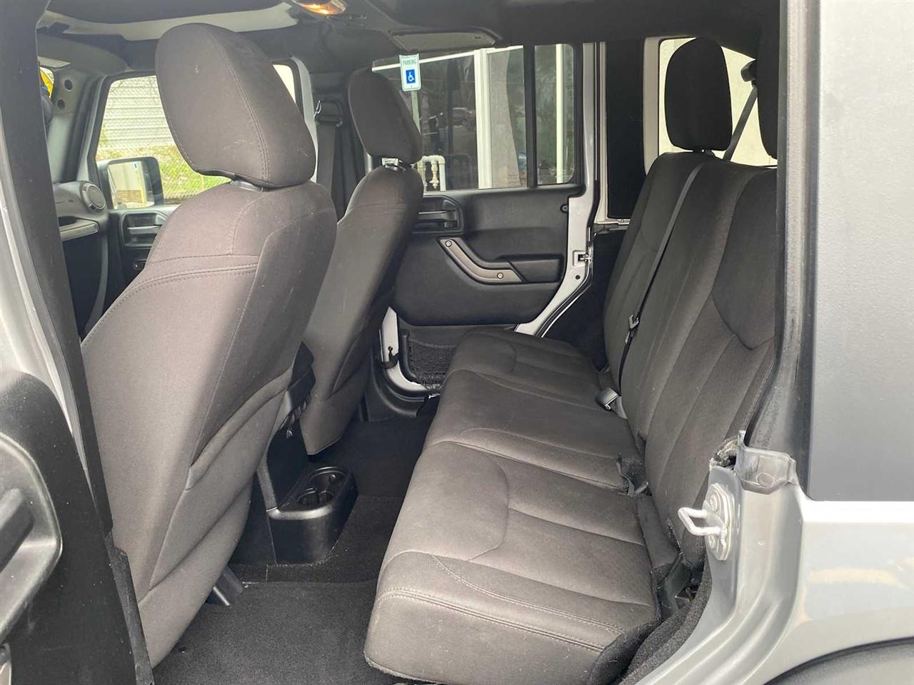 Jeep Wrangler Unlimited Sport 4WD 2017