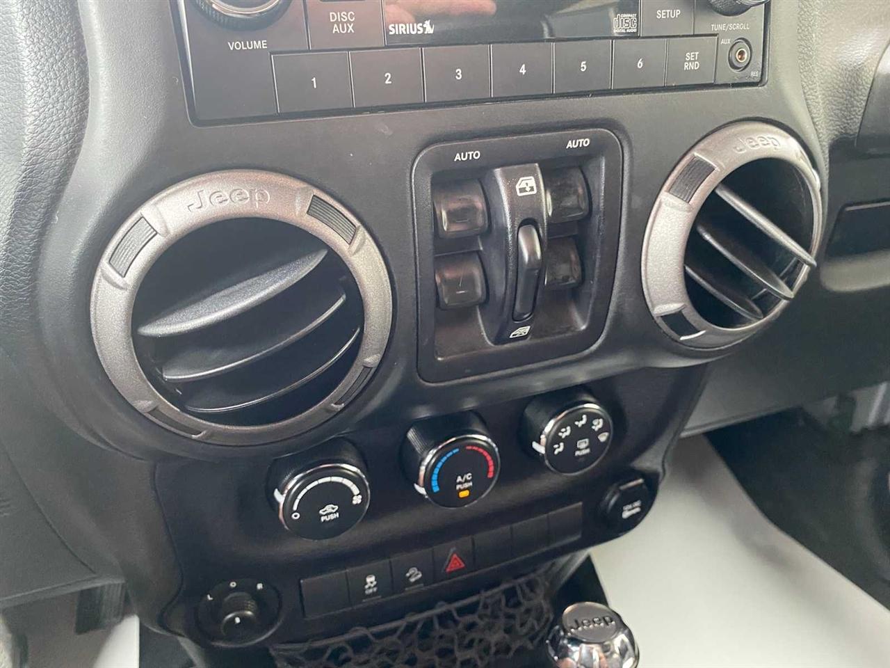 Jeep Wrangler Unlimited Sport 4WD 2017