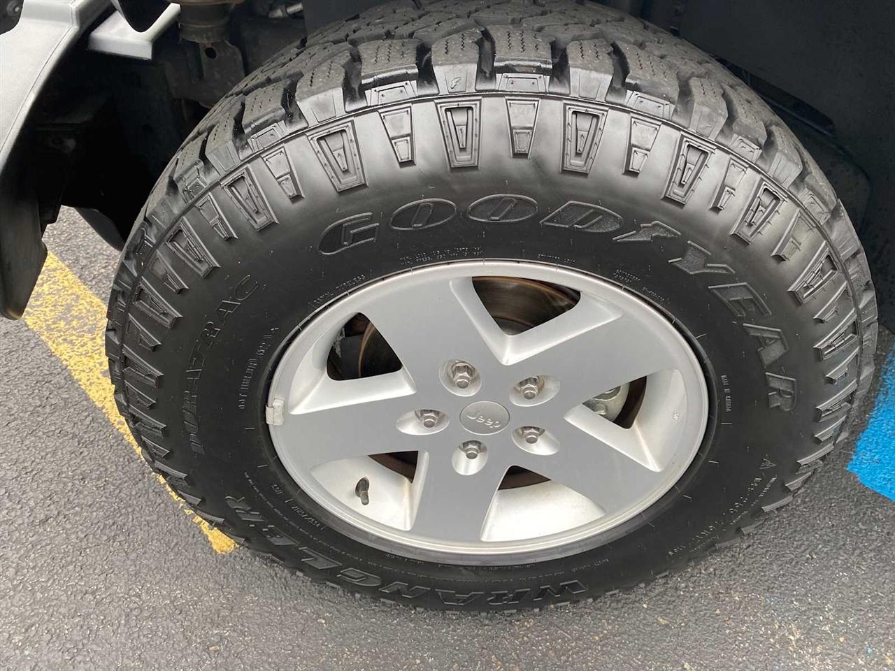 Jeep Wrangler Unlimited Sport 4WD 2017