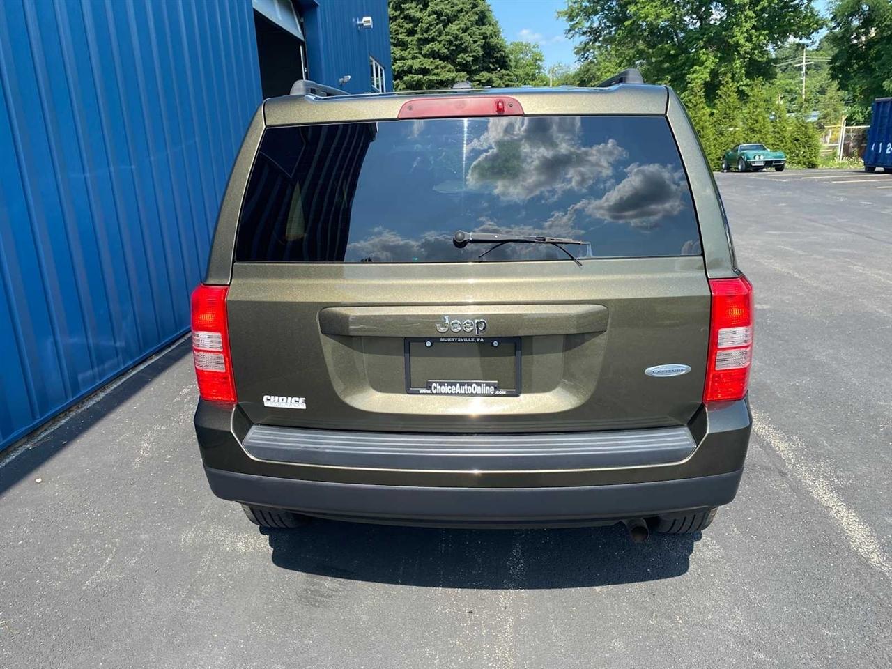 Jeep Patriot Latitude 2WD 2016