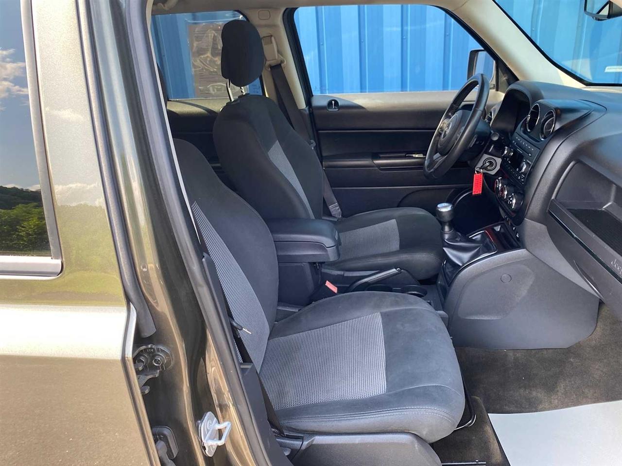 Jeep Patriot Latitude 2WD 2016