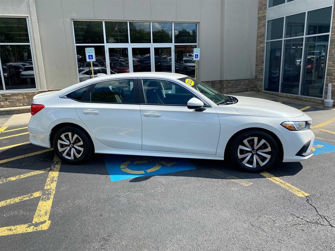 Honda Civic LX Sedan CVT 2022