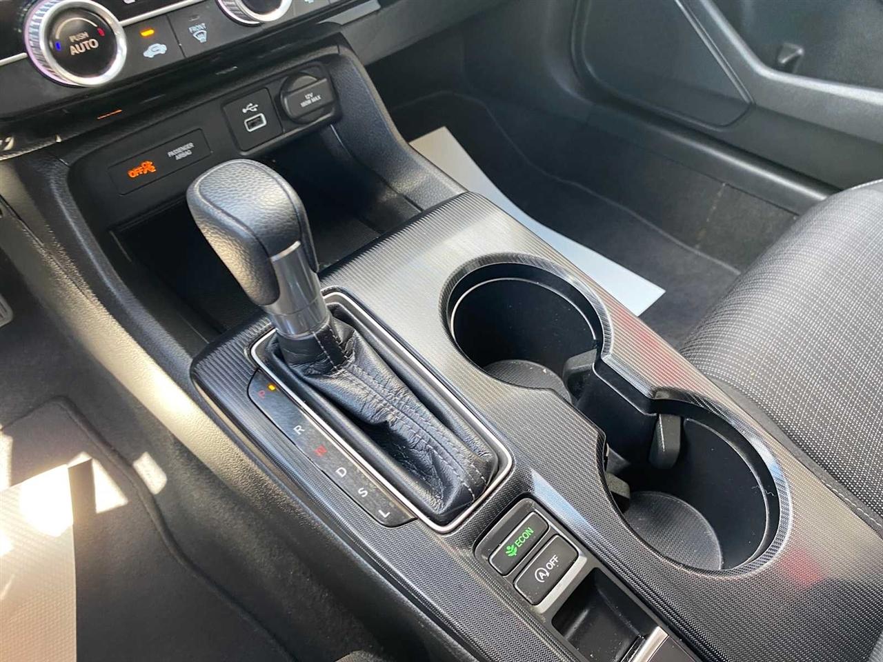 Honda Civic LX Sedan CVT 2022