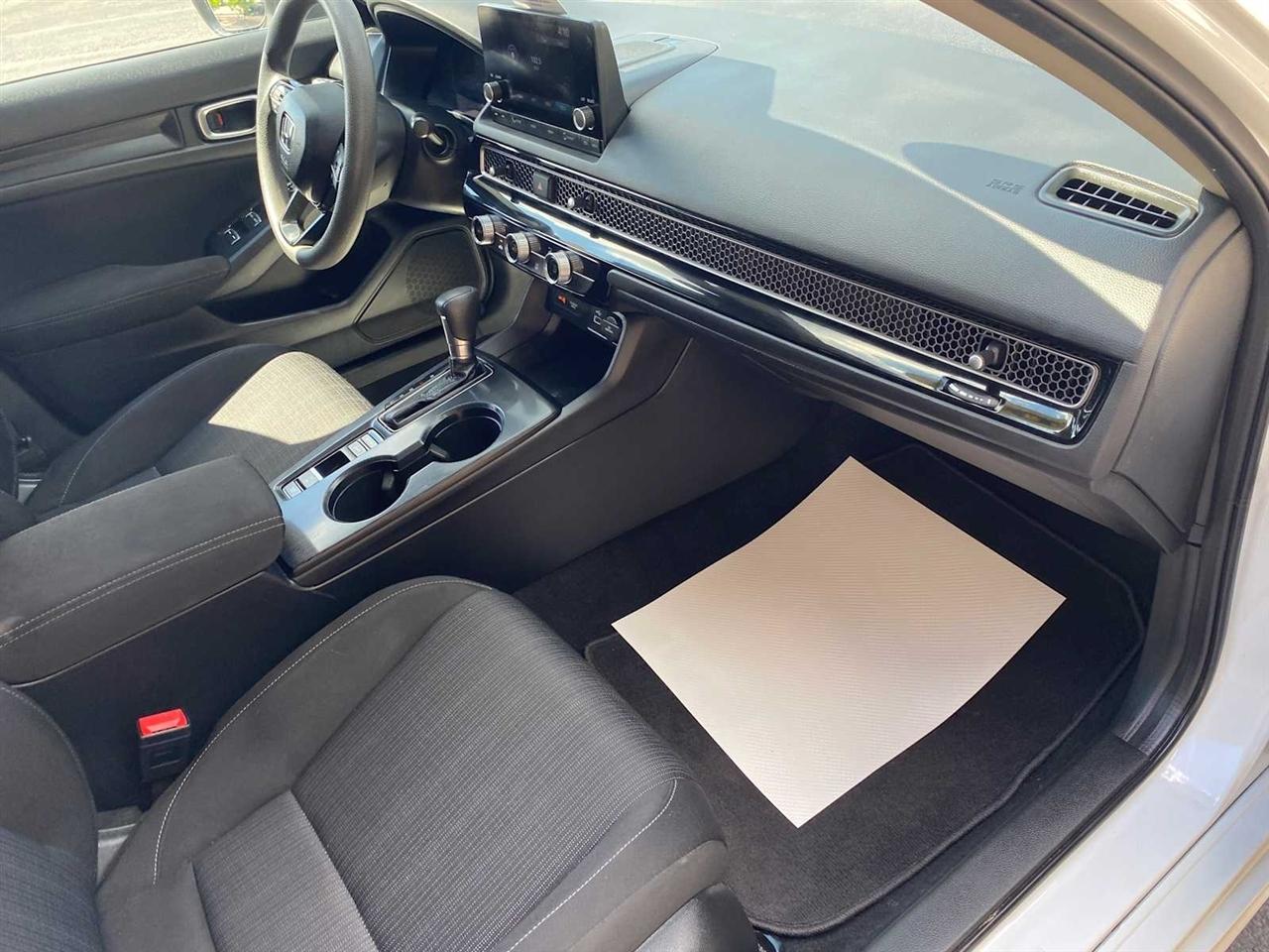 Honda Civic LX Sedan CVT 2022