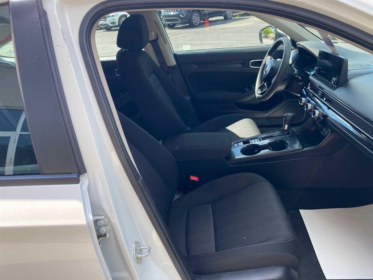 Honda Civic LX Sedan CVT 2022