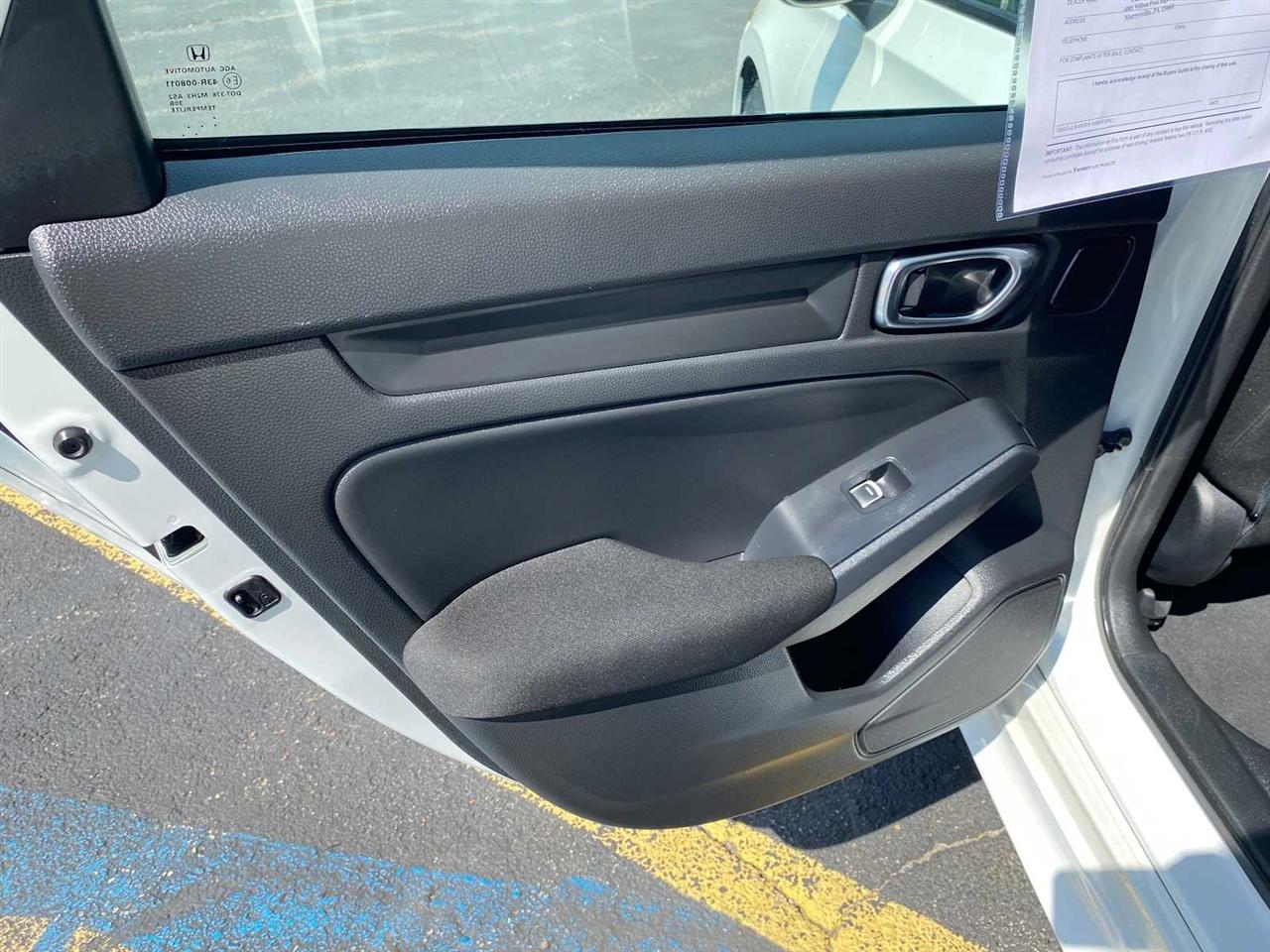 Honda Civic LX Sedan CVT 2022