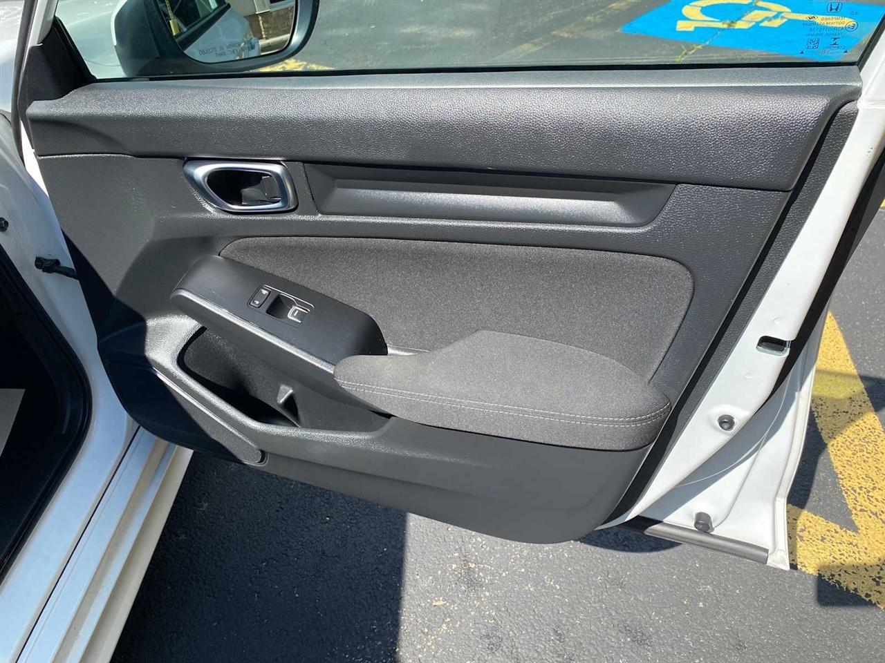 Honda Civic LX Sedan CVT 2022