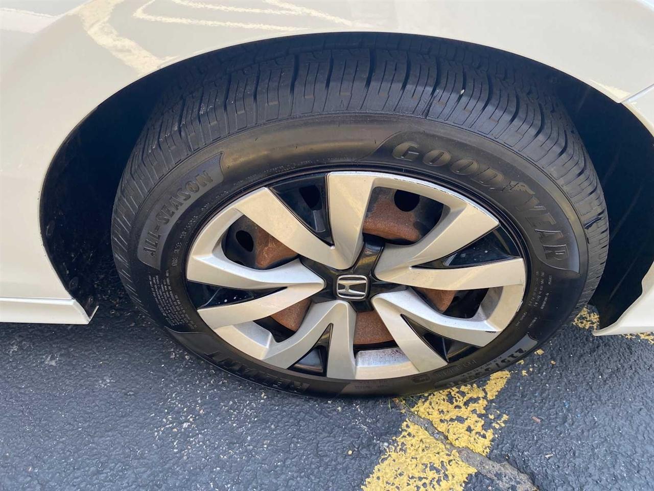 Honda Civic LX Sedan CVT 2022