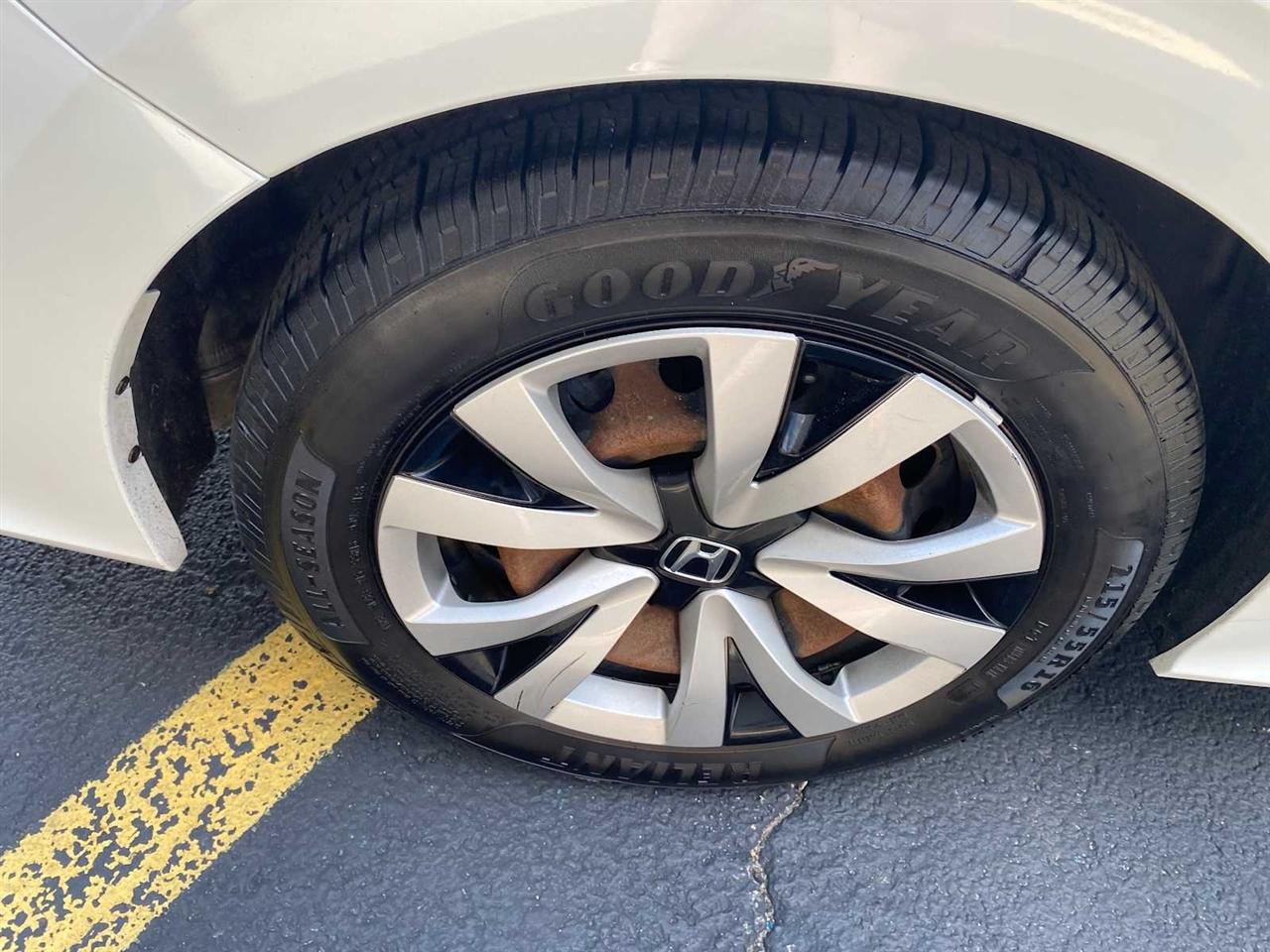 Honda Civic LX Sedan CVT 2022