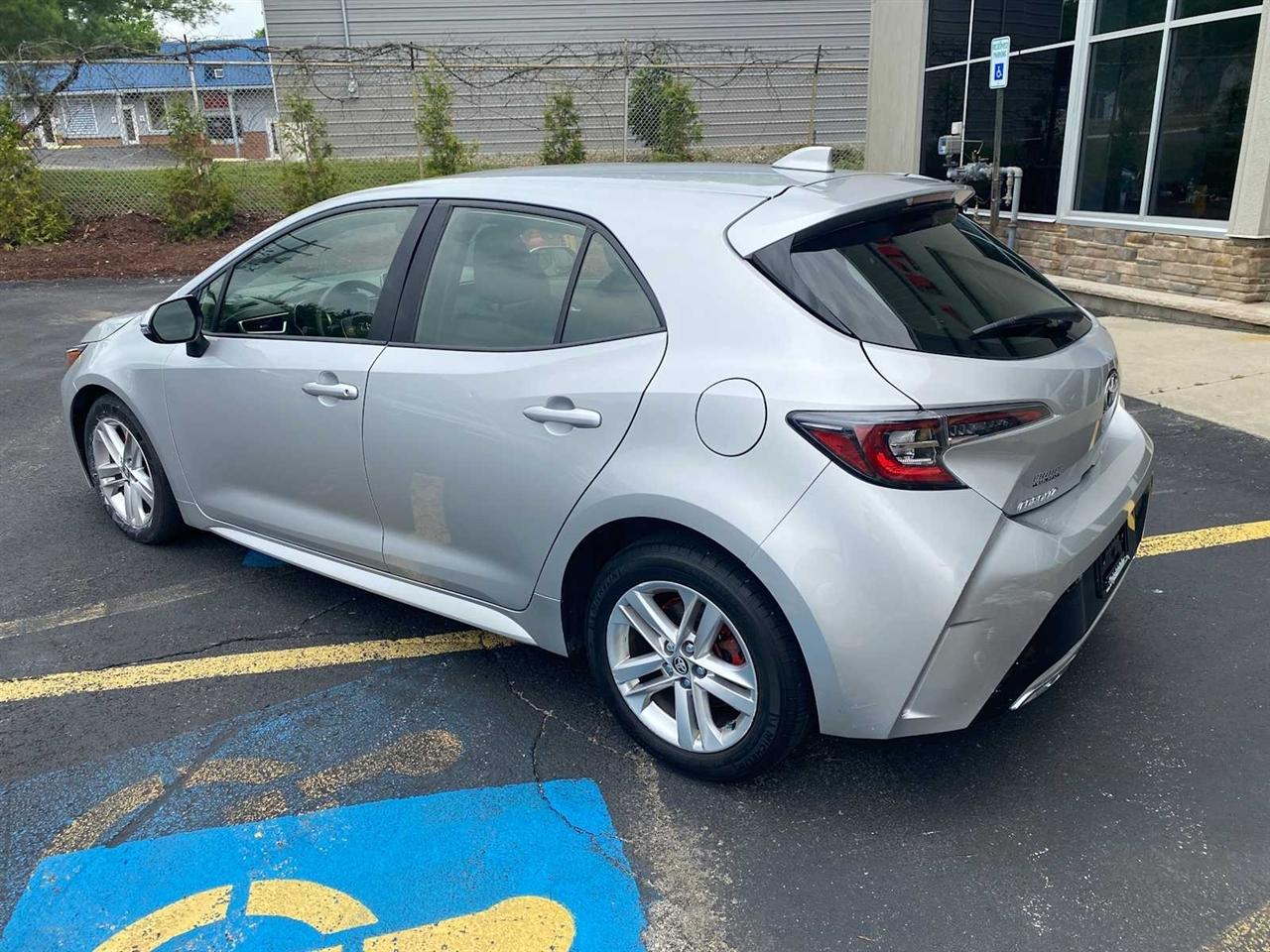 Toyota Corolla SE Hatchback 2020