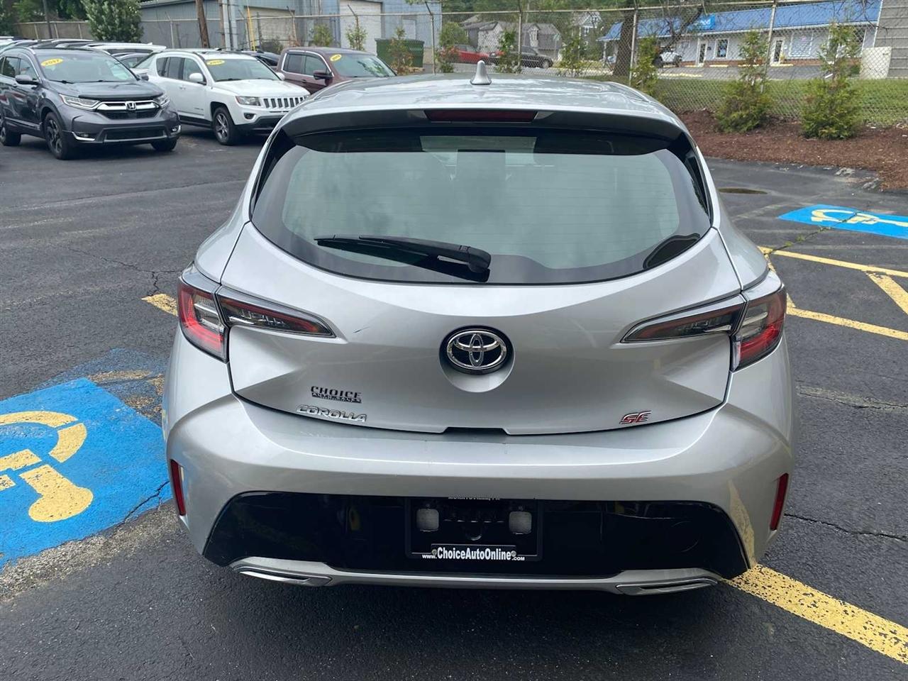 Toyota Corolla SE Hatchback 2020