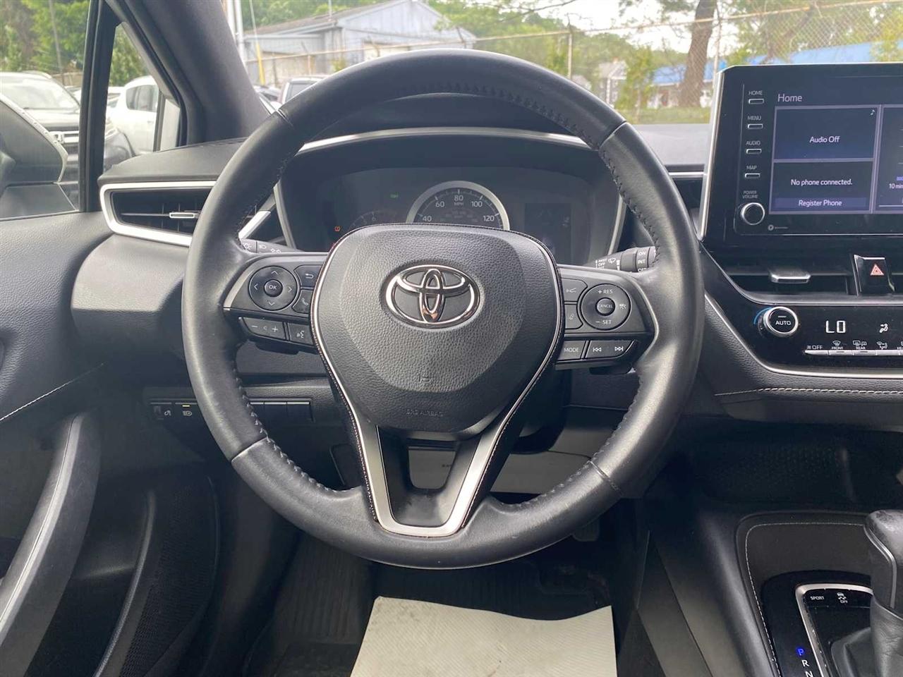 Toyota Corolla SE Hatchback 2020