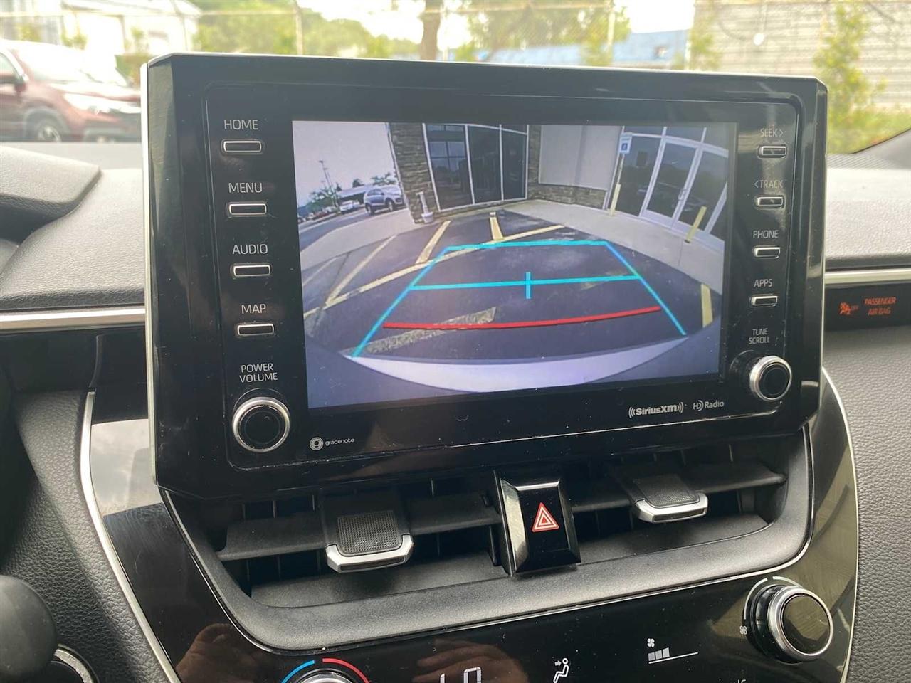 Toyota Corolla SE Hatchback 2020