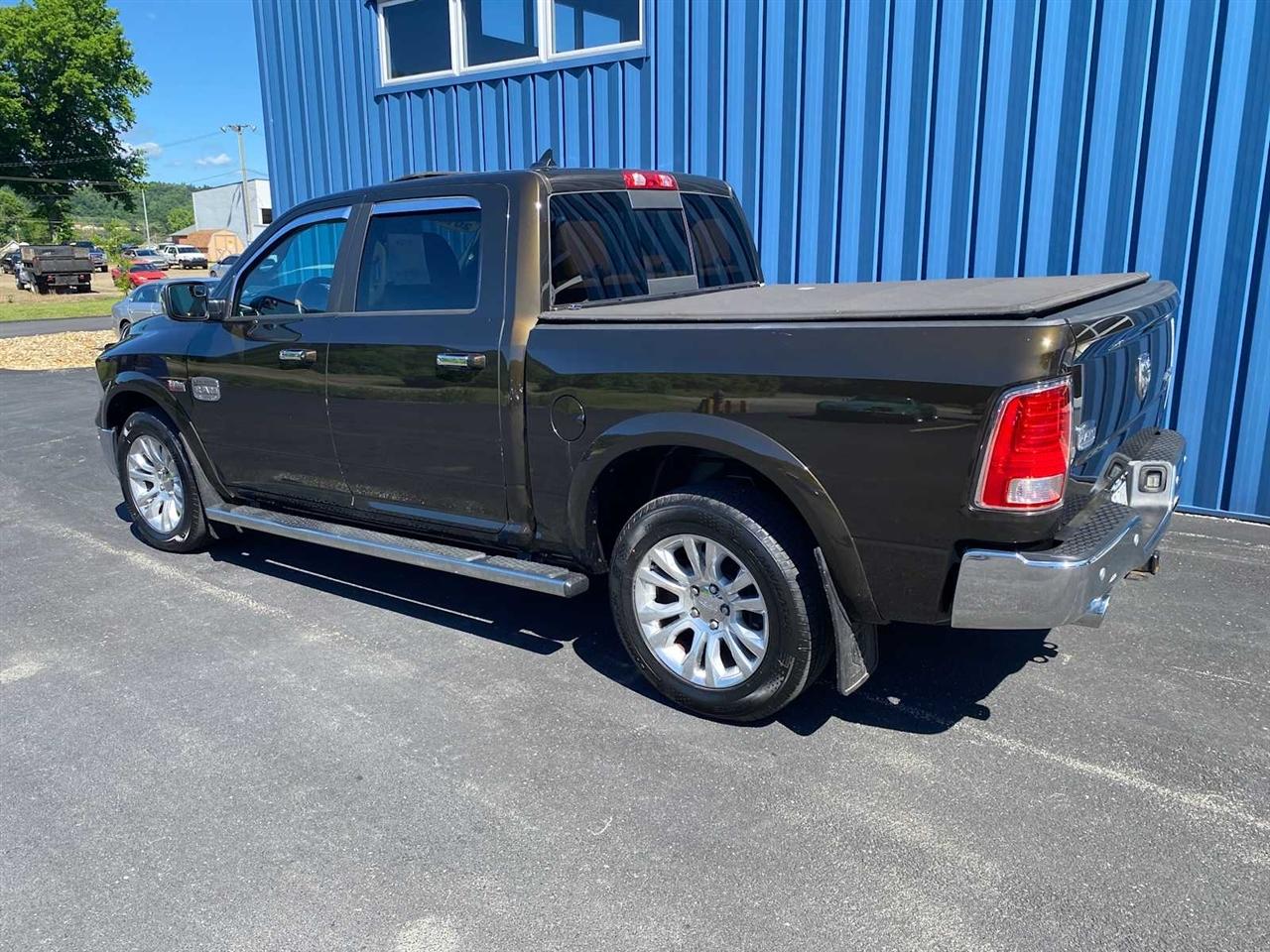 RAM 1500 Laramie Longhorn Edition Crew Cab SWB 4WD 2014