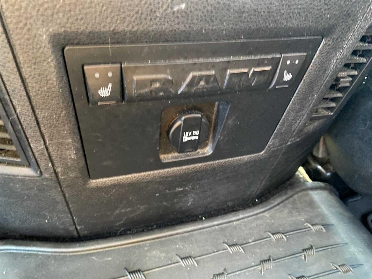 RAM 1500 Laramie Longhorn Edition Crew Cab SWB 4WD 2014
