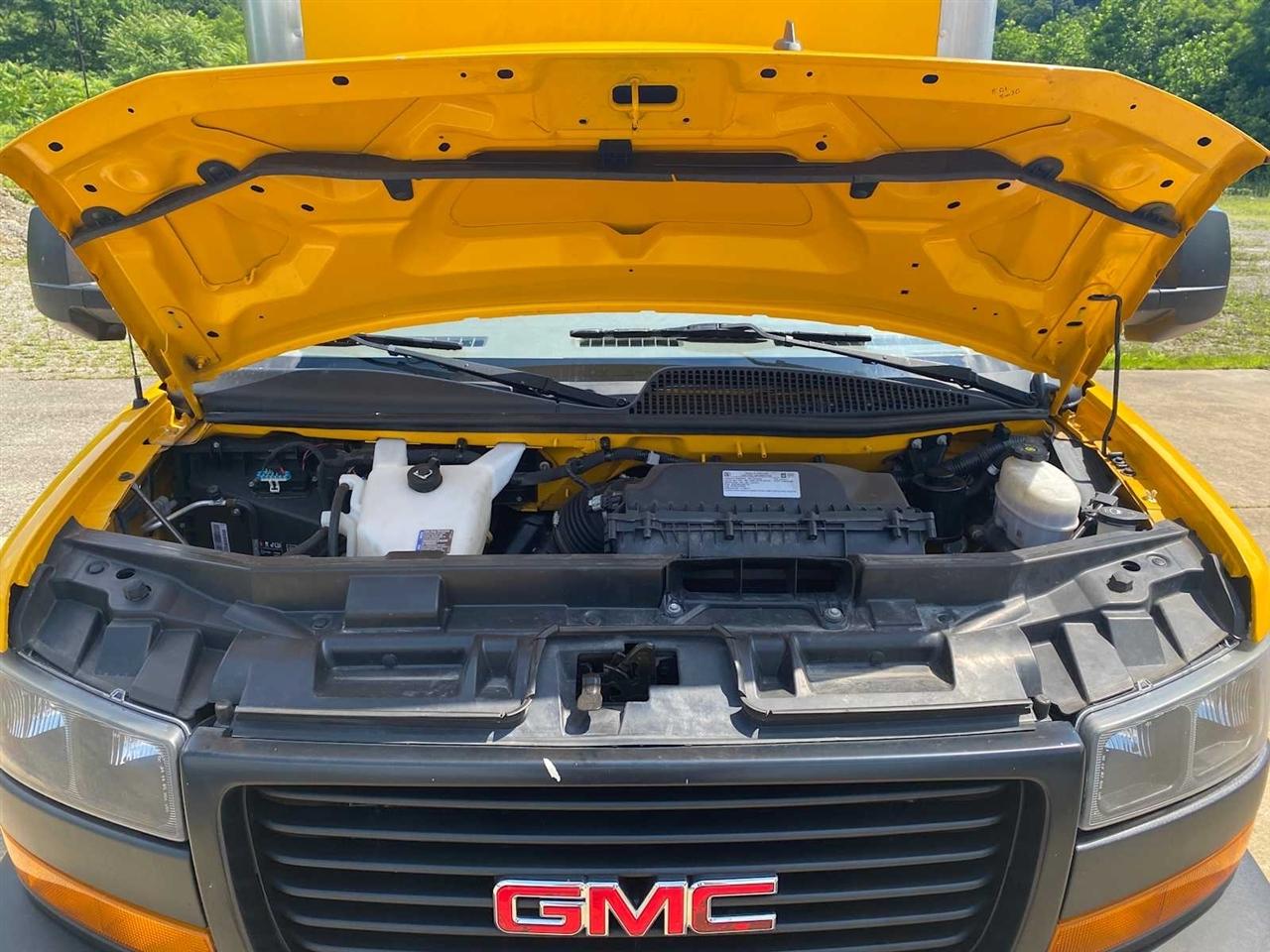 GMC Savana G3500 177 in. 2021