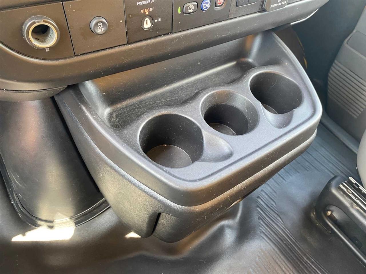 GMC Savana G3500 177 in. 2021