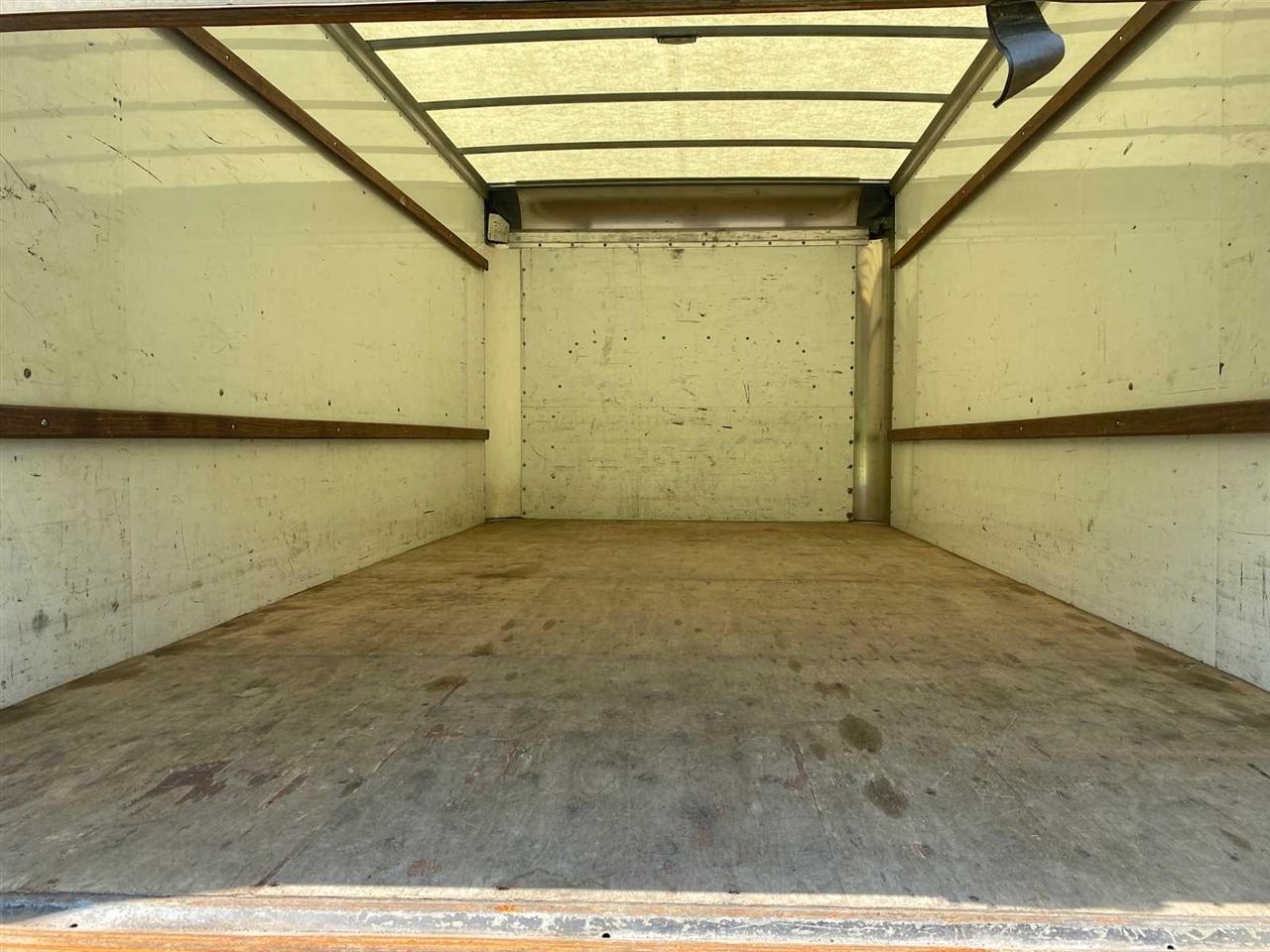 GMC Savana G3500 177 in. 2021