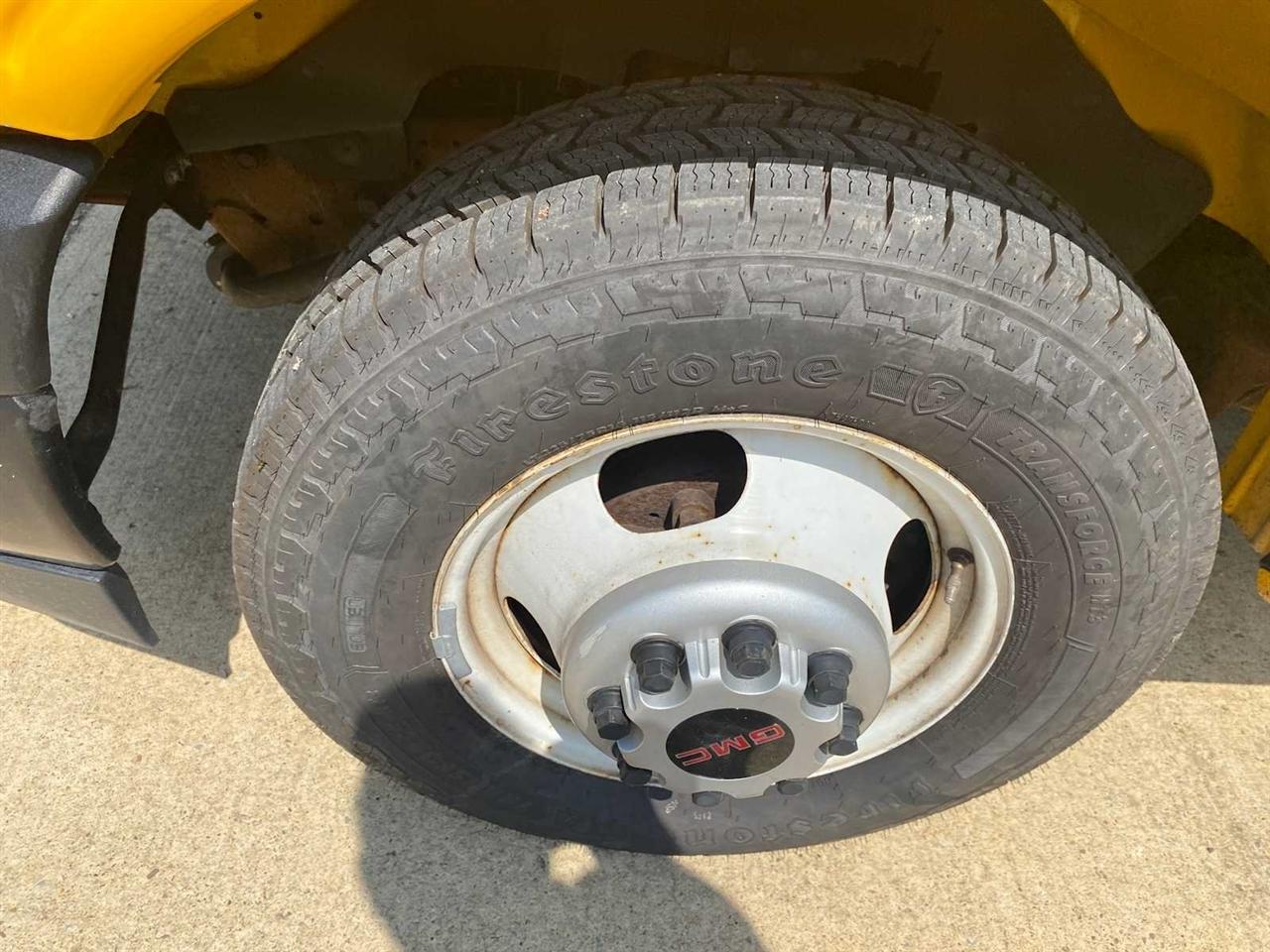 GMC Savana G3500 177 in. 2021