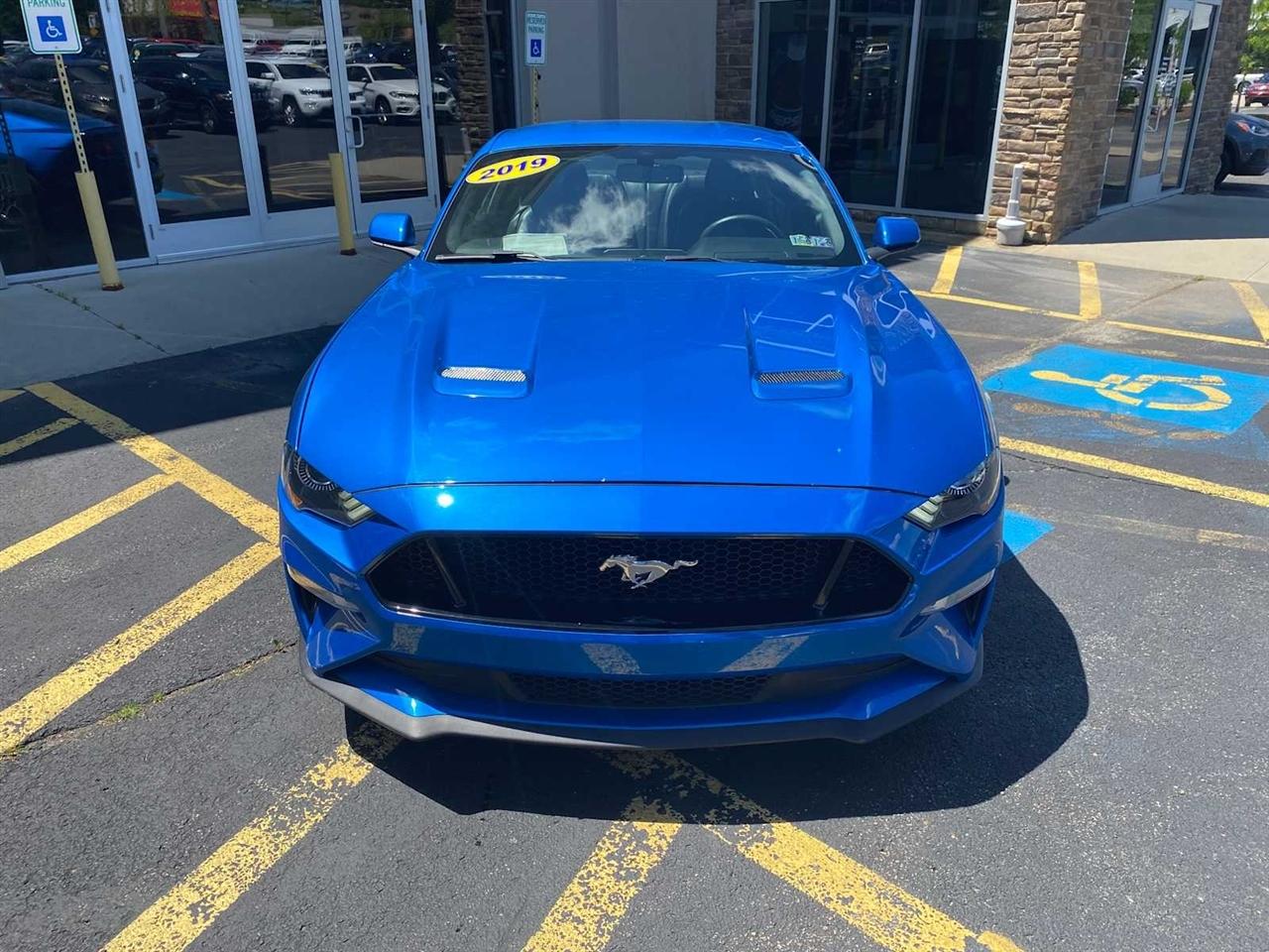 Ford Mustang GT Premium Coupe 2019