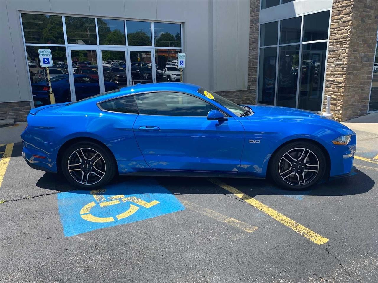 Ford Mustang GT Premium Coupe 2019